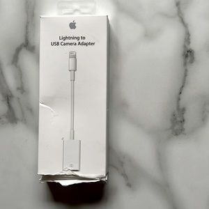 ✨NEW✨ Apple Lightning to USB Camera Adapter